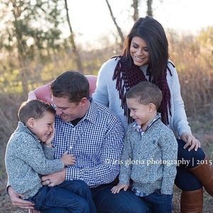 Meet your Posher, Elam